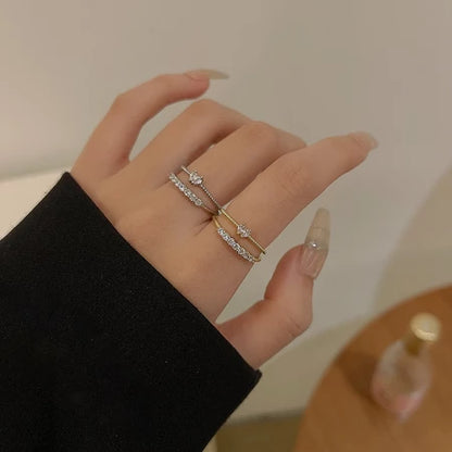 Conjunto de Anéis de Coração com Zircônia – 2 Peças Ajustáveis em Ouro e Prata